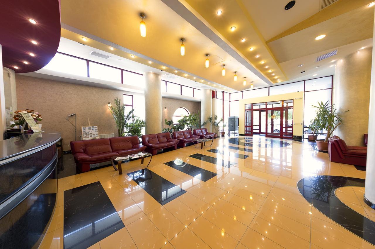 Hotel Parc Άλμπα Ιούλια Εξωτερικό φωτογραφία