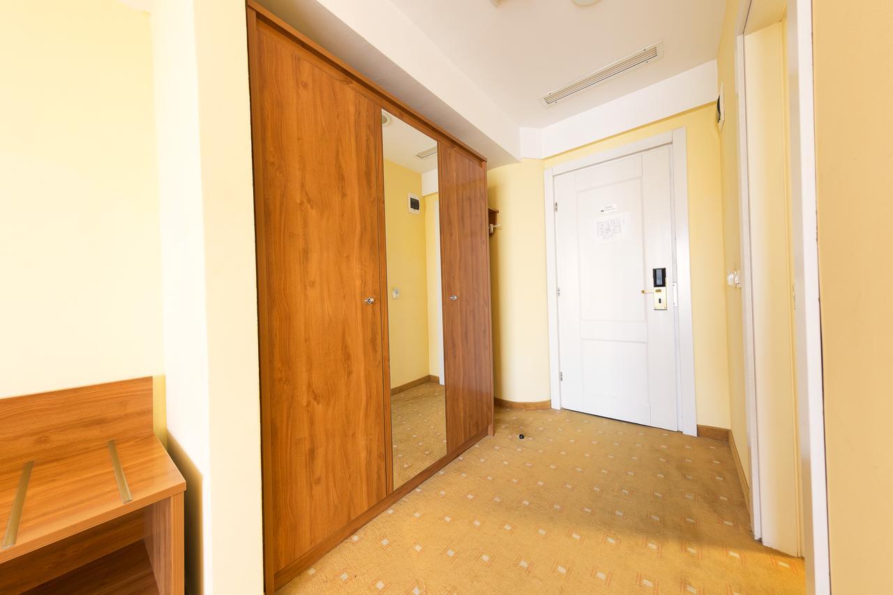 Hotel Parc Άλμπα Ιούλια Εξωτερικό φωτογραφία