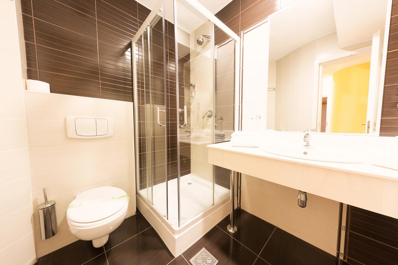 Hotel Parc Άλμπα Ιούλια Εξωτερικό φωτογραφία
