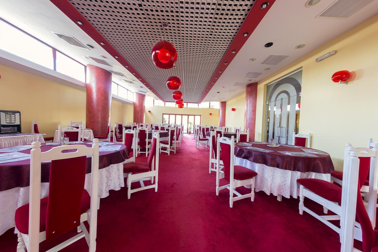 Hotel Parc Άλμπα Ιούλια Εξωτερικό φωτογραφία