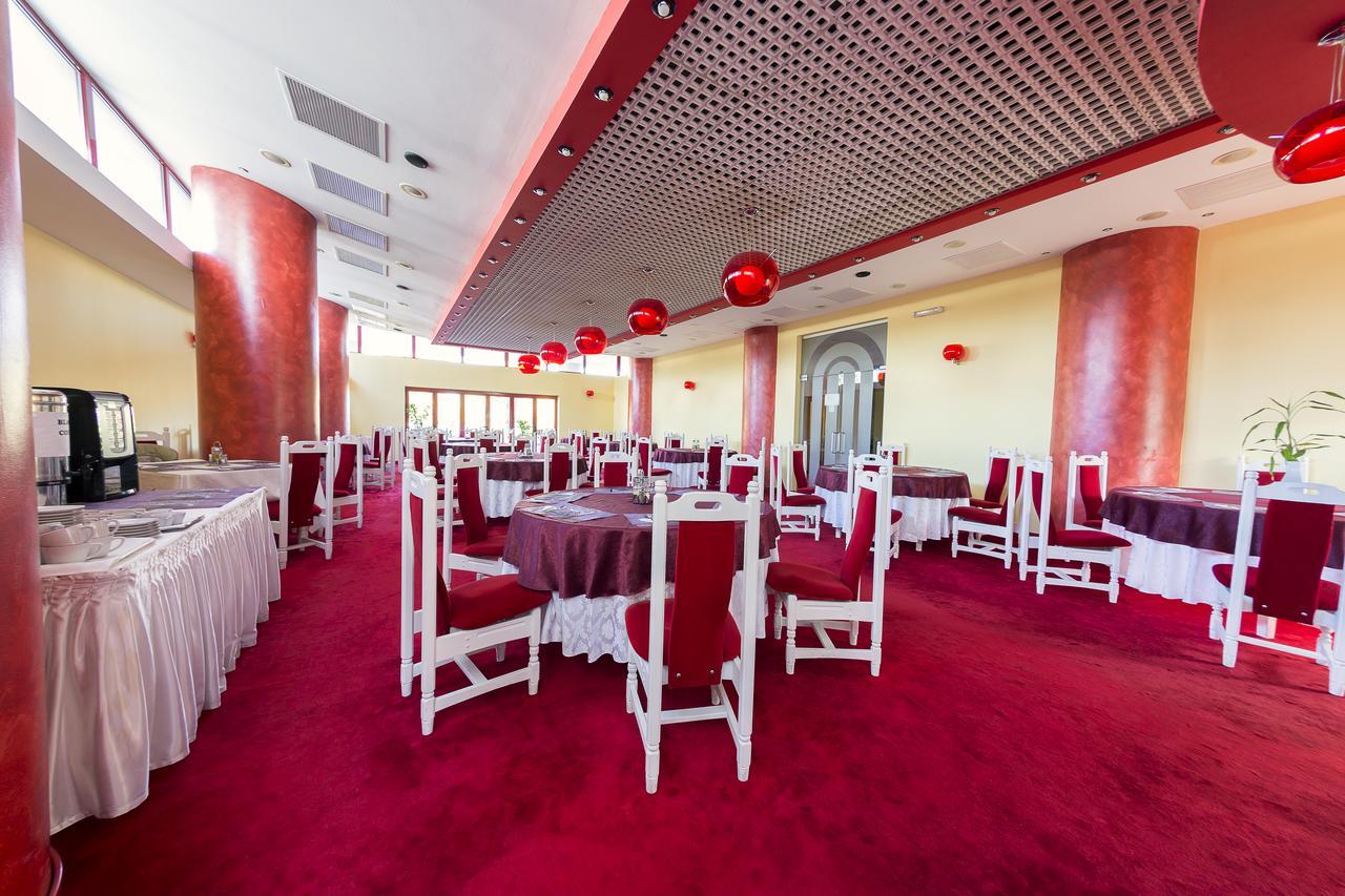 Hotel Parc Άλμπα Ιούλια Εξωτερικό φωτογραφία