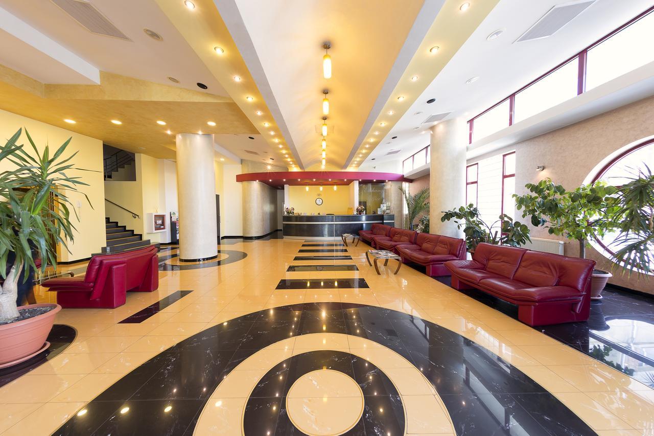 Hotel Parc Άλμπα Ιούλια Εξωτερικό φωτογραφία