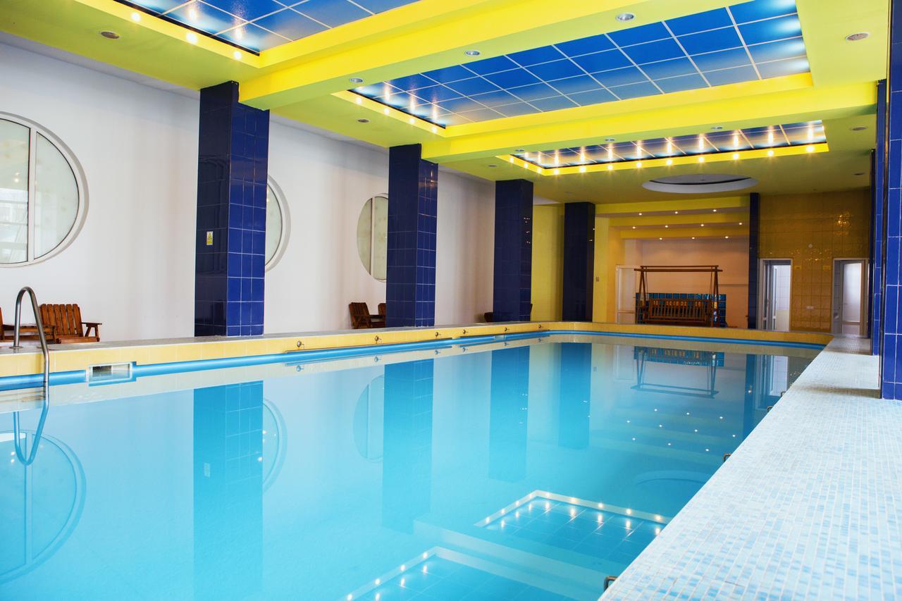Hotel Parc Άλμπα Ιούλια Εξωτερικό φωτογραφία